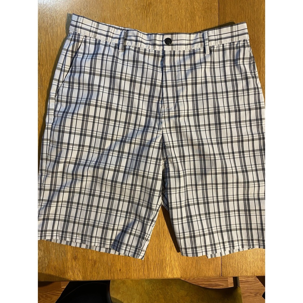 Adidas Golf Shorts Men's 34x10‎ Gray Plaid Outdoors Performance Stretch Hiking